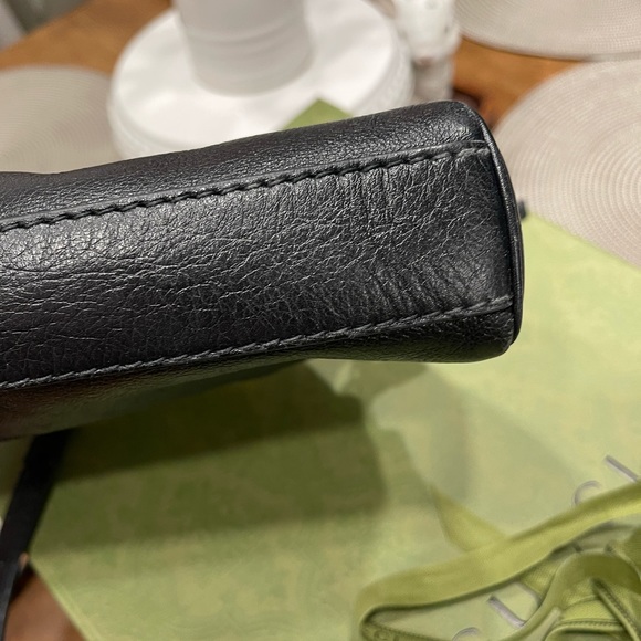 Gucci re (Belle) crossbody/shoulder bag (used) - Picture 13 of 16